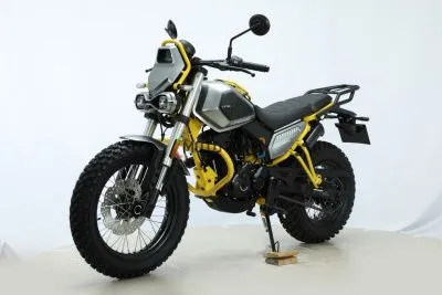 Мотоцикл дорожный Regulmoto (Регулмото) WIZARD серебро/жёлтый с ПТС