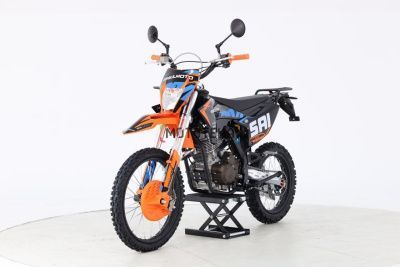 Мотоцикл кроссовый / эндуро Regulmoto (Регулмото) SAI 200 чёрный/оранжевый с ПТС